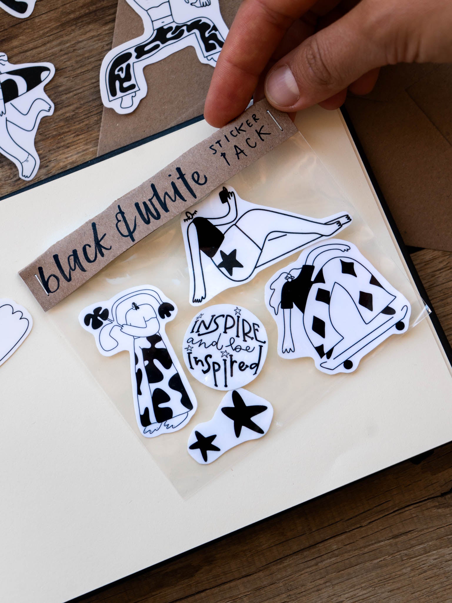Black & White Sticker Bundle – Überraschungspack